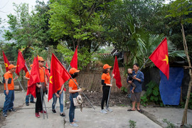 Trao tặng 1.000 góc học tập cho nhân dân 25 tỉnh thành biên giới