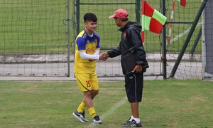 Quang Hải chấn thương nhẹ, Tiến Linh chưa chắc dự vòng loại U23 châu Á