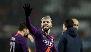 Ngược dòng đánh bại đội hạng dưới, Man City vào bán kết FA Cup