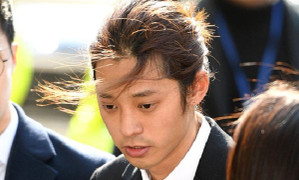 Sau phiên thẩm vấn thứ 2, cảnh sát Seoul xin lệnh bắt giữ Jung Joon Young