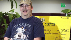 Vừa bị vợ bỏ vì thất nghiệp, người đàn ông trúng số 6350 tỷ đồng