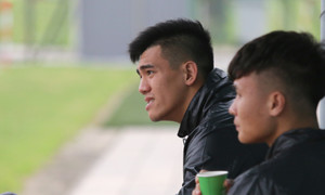 U23 Việt Nam chốt danh sách: HLV Park Hang Seo giữ Đình Trọng, loại Tiến Linh