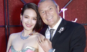 Thư Kỳ không còn nghĩ đến cơ hội có con ở tuổi 43