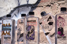 Cư dân mạng Trung Quốc phản ứng dữ dội với sản phẩm đề ‘Not made in China’