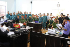 Y án 13 bị cáo gây rối trật tự công cộng ở Bình Thuận