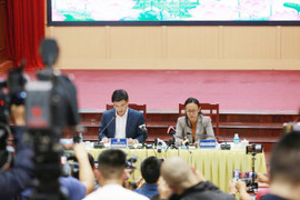 Trực tiếp: Họp báo thông tin vụ chùa Ba Vàng truyền bá vong báo oán