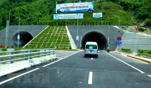 Từ 1/4/2019, tăng phí qua hầm Đèo Cả