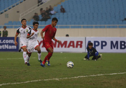 U23 Brunei khiến CĐV Việt Nam nín thở chờ điều thần kỳ