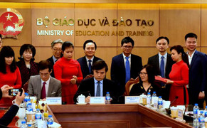 Bộ GD&ĐT ký biên bản phối hợp phòng chống bạo lực học đường