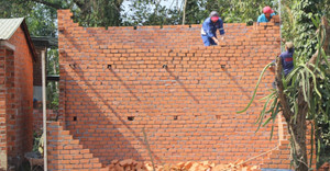 Ảnh: Ồ ạt xây dựng công trình trái phép hòng trục lợi đền bù ở Quảng Nam