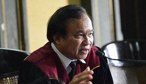 Xử ly hôn vợ chồng ông chủ Trung Nguyên: Chủ tọa đọc nhầm án phí