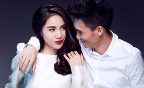 Công Vinh bảo Thủy Tiên: 'Mở cửa đi, tôi viết giấy ly dị rồi' và cú lừa quá bất ngờ