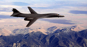 Không quân Mỹ thông báo 'đắp chiếu' toàn bộ máy bay ném bom B-1B