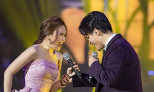 Không chỉ đổi hit, Mỹ Tâm còn hào hứng dạy Hà Anh Tuấn nhảy