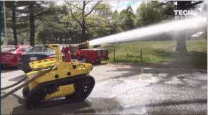 Cận cảnh robot cứu hỏa của hai học sinh Quảng Ngãi