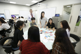 Gần 2.000 học sinh, sinh viên trải nghiệm tại ngày hội tuyển sinh tại ĐH Anh Quốc Việt Nam