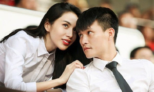 Bị chi trích làm màu, chiêu trò khi giấu mặt con gái, Thủy Tiên - Công Vinh nói gì?