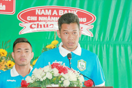 VFF treo giò nửa mùa giải cầu thủ Cần Thơ sút bóng về lưới nhà