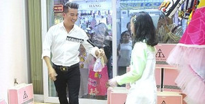 Đàm Vĩnh Hưng tự tin hướng dẫn kỹ năng catwalk cho các mẫu nhí