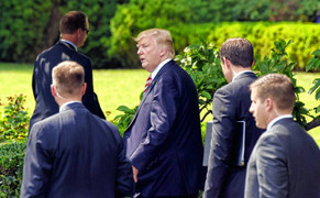 Mỹ bất ngờ thay Giám đốc mật vụ sau khi dinh thự của Tổng thống bị đột nhập