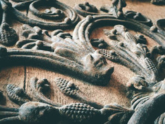 Cánh cửa Nhà thờ Đức Bà Paris bị xem là 'tác phẩm của quỷ'