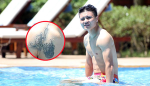 Quang Hải lộ hình xăm trên ngực sau chiến thắng đậm ở giải châu Á