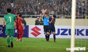 Thái Lan đòi lách luật cứu sao U23 sau cú đấm Đình Trọng