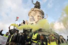 Biểu tình 'Áo vàng' ở Pháp kéo dài sang tuần thứ 23, 126 người bị bắt
