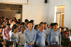 Xét xử 20 cán bộ, lãnh đạo ngân hàng chiếm đoạt hơn 114 tỷ đồng ở Đắk Lắk