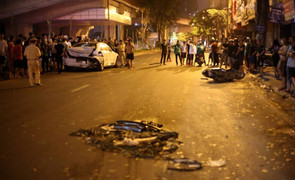 Video: Hiện trường 'xe điên’ tông hàng loạt phương tiện trên phố Hà Nội, nữ lao công chết thảm