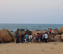 Đi tắm ở bãi biển tự phát, một người đàn ông ở Hà Tĩnh bị sóng cuốn thiệt mạng