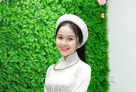 Ảnh: Vẻ đẹp của Hoa khôi Đại học Khoa học tự nhiên đam mê múa, võ thuật