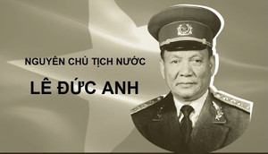 Không mang theo vòng hoa khi viếng nguyên Chủ tịch nước Lê Đức Anh