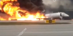 Máy bay bốc cháy ở Nga, 41 người thiệt mạng: Máy bay đã phải hạ cánh bằng bụng