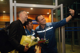 Giám đốc Bóng đá PVF Ryan Giggs tới xứ Nghệ phát triển bóng đá học đường