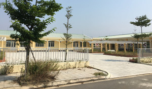 Trường mầm non hơn 6 tỷ đồng xây xong rồi 'đắp chiếu'