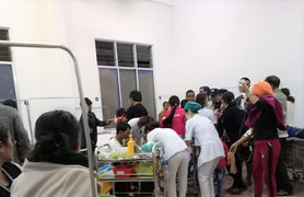 136 người bị ngộ độc sau khi dự tiệc cưới