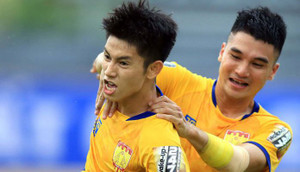 HLV từng vô địch Champions League: Trọng Hùng đặc biệt tài năng