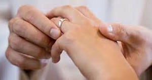 Sang Việt Nam cưới vợ 'chui', 2 người đàn ông Trung Quốc bị xử phạt