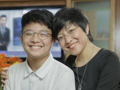 Con trai thông báo thi học kỳ được 6 điểm, MC Thảo Vân phản ứng thế nào?