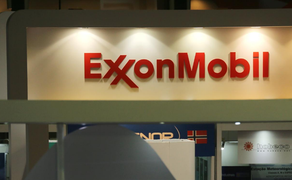 Tập đoàn dầu khí Mỹ đột ngột sơ tán nhân viên khỏi mỏ dầu Iraq, Washington chuẩn bị 'động binh' với Iran?