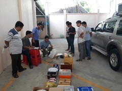 Án mạng trong thùng nhựa đổ bê tông: Nhóm nghi can mua 6 khẩu súng điện để giết nạn nhân thứ 2