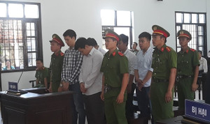 Dùng nhục hình, nguyên 5 cán bộ công an Ninh Thuận lãnh án tù