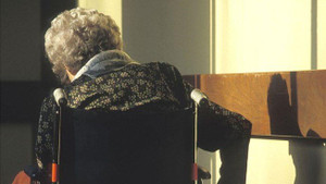 Nghi phạm 102 tuổi sát hại hàng xóm 92 tuổi