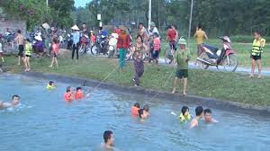 Biến kênh thủy lợi thành bể dạy bơi chống đuối nước cho trẻ