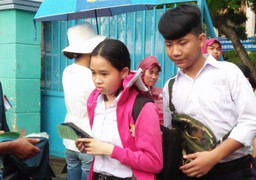 Thí sinh TP.HCM phản ánh đề Tiếng Anh vào lớp 10 công lập có sai sót