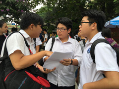 Môn Toán vào lớp 10 chuyên tại Hà Nội: Đề khó, ít điểm 9-10