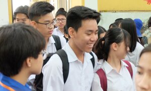 'Mức calo tiêu thụ của con người' vào đề Toán lớp 10 TP.HCM