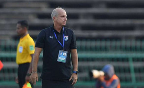 HLV U23 Thái Lan: Còn bố trí trọng tài kiểu Merlion Cup, Thái Lan còn mất cúp