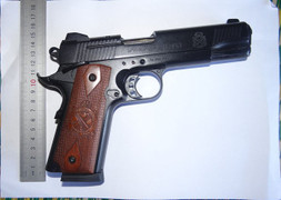 Nợ nần ngập đầu, nam thanh niên mua súng đi cướp của cụ ông 70 tuổi